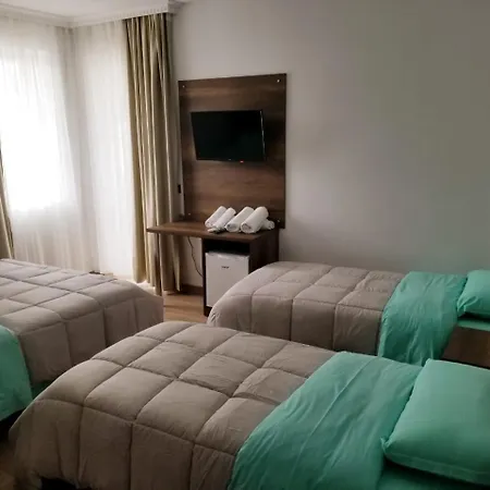Hotell Kleart Golem (Tirana)