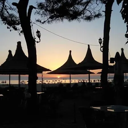 Hotell Kleart 3*