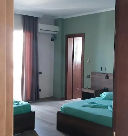 Hotell Kleart Golem (Tirana)